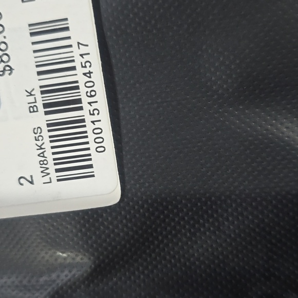 **NWT Lululemon Softstreme High-Rise Midi Skirt | Black | Size 2** - Picture 9 of 10